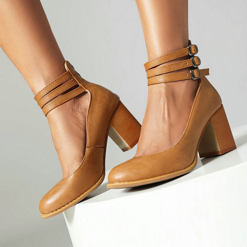 Vintage Mary Jane Chunky Heels 03